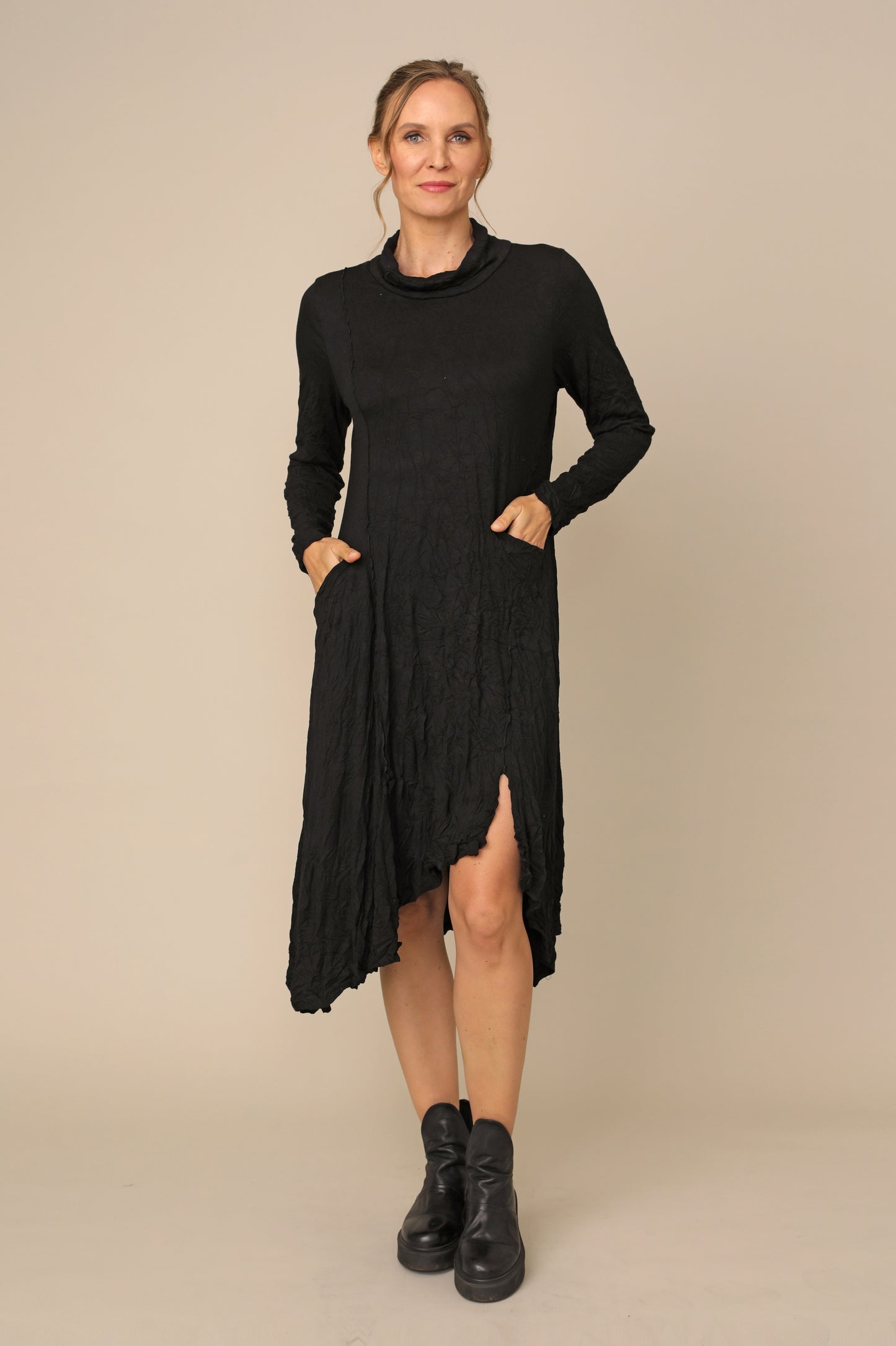 Varly Dress