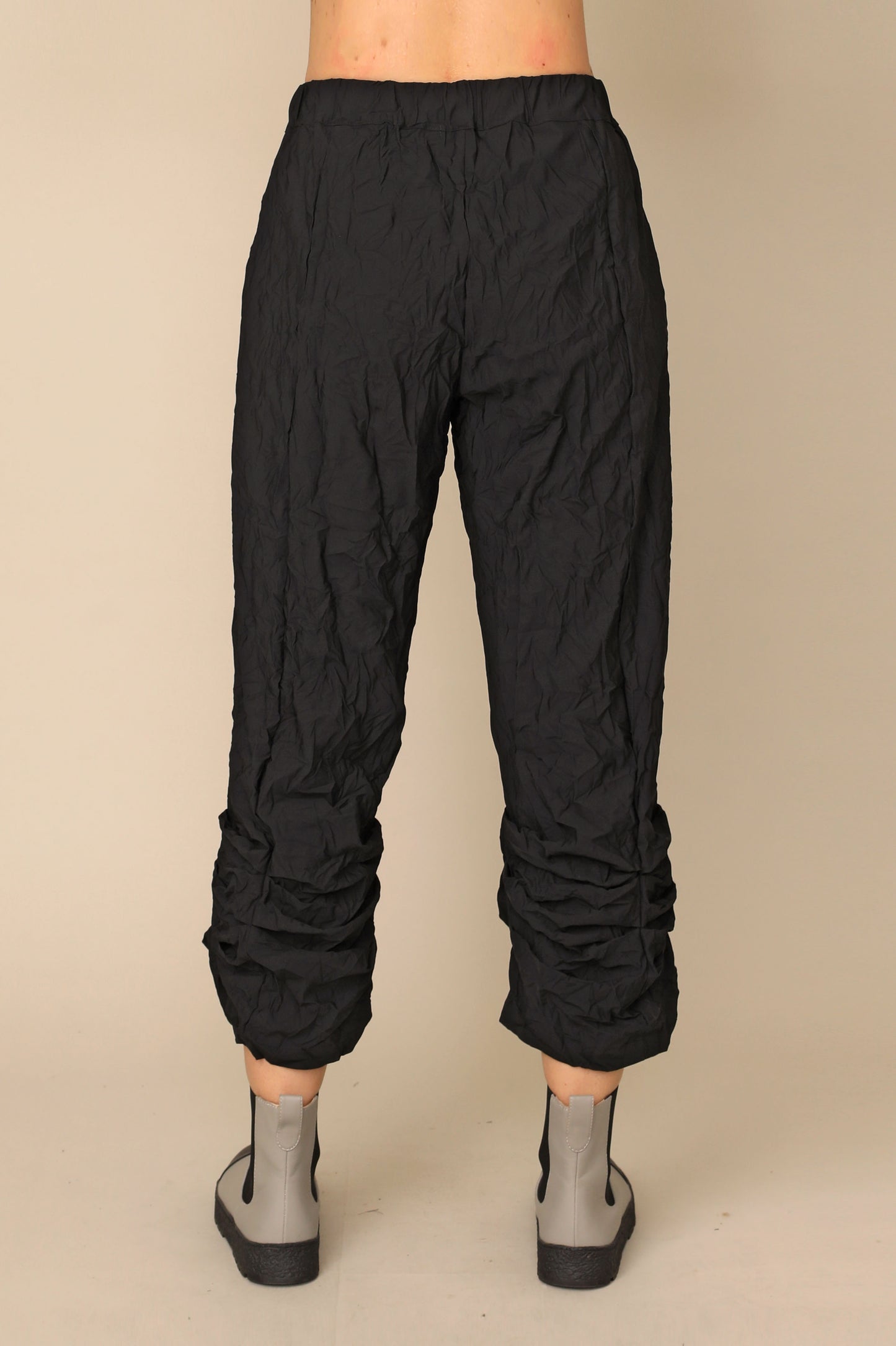 Dinah Pant