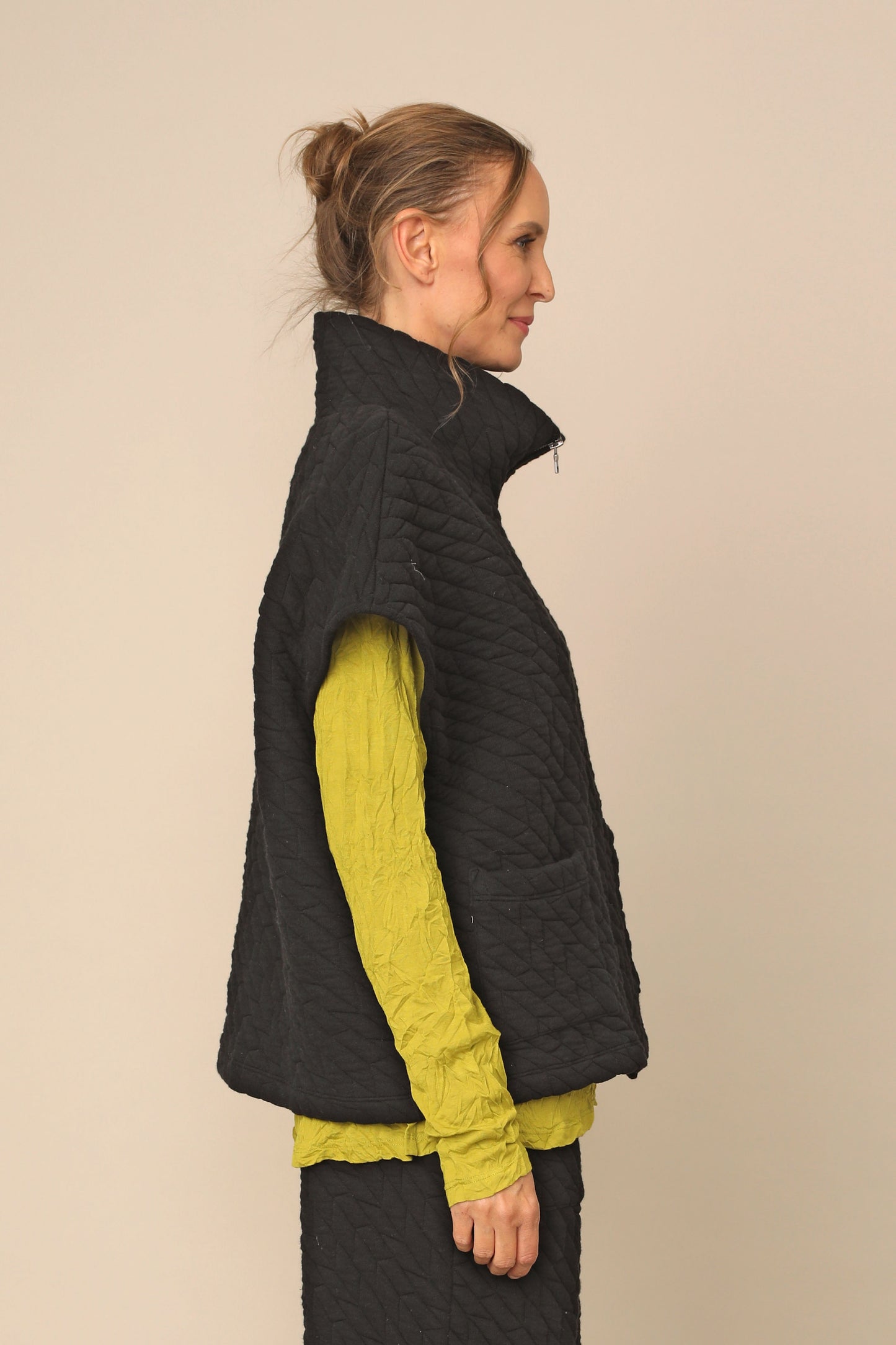 Jada Vest