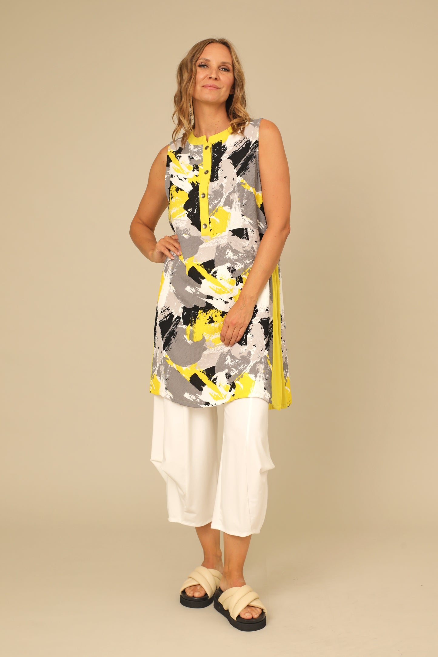 Janine Tunic