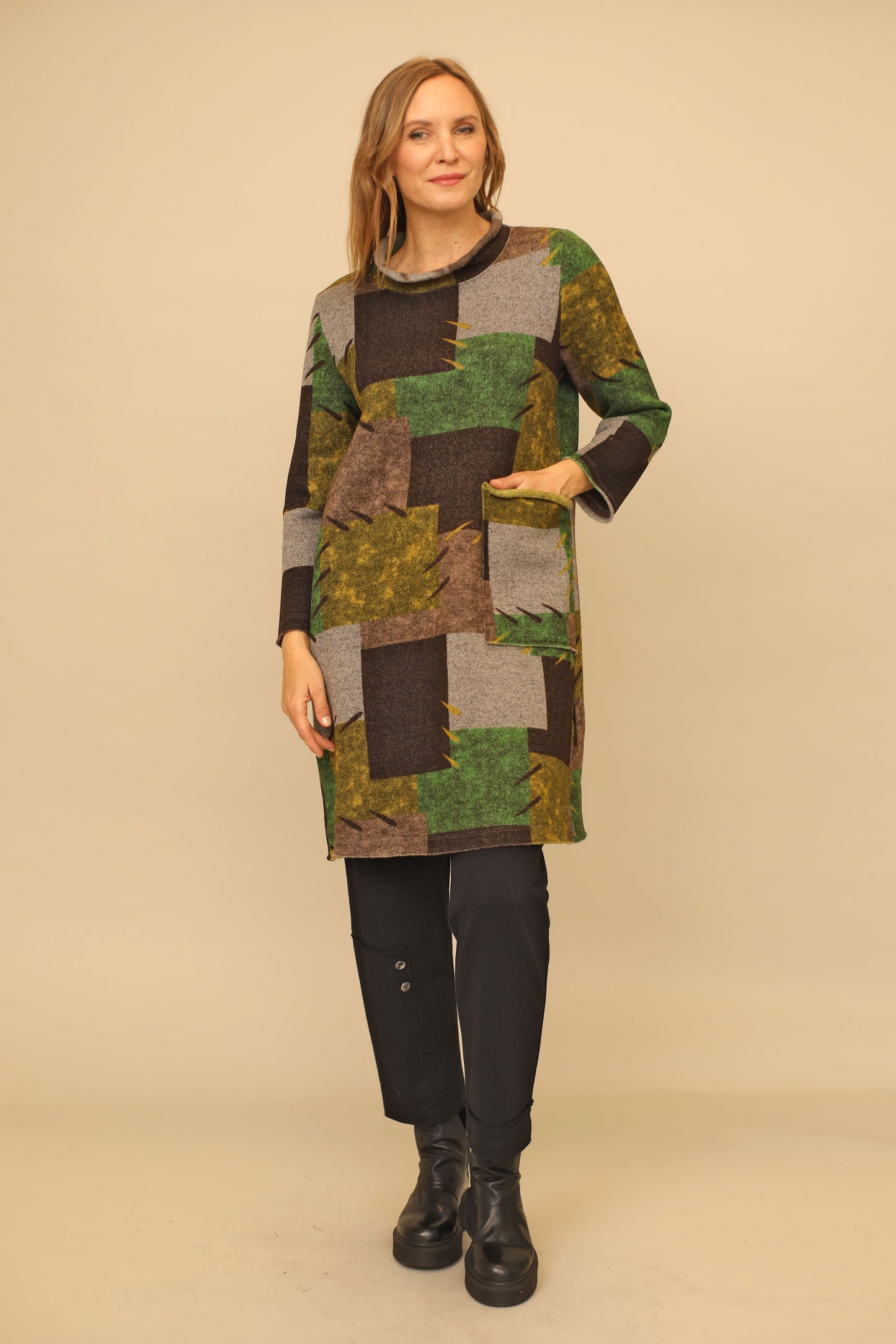 Aveline Dress