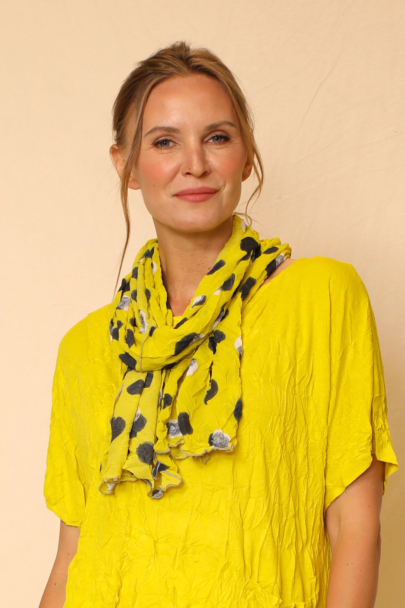 Scarf - CM9080