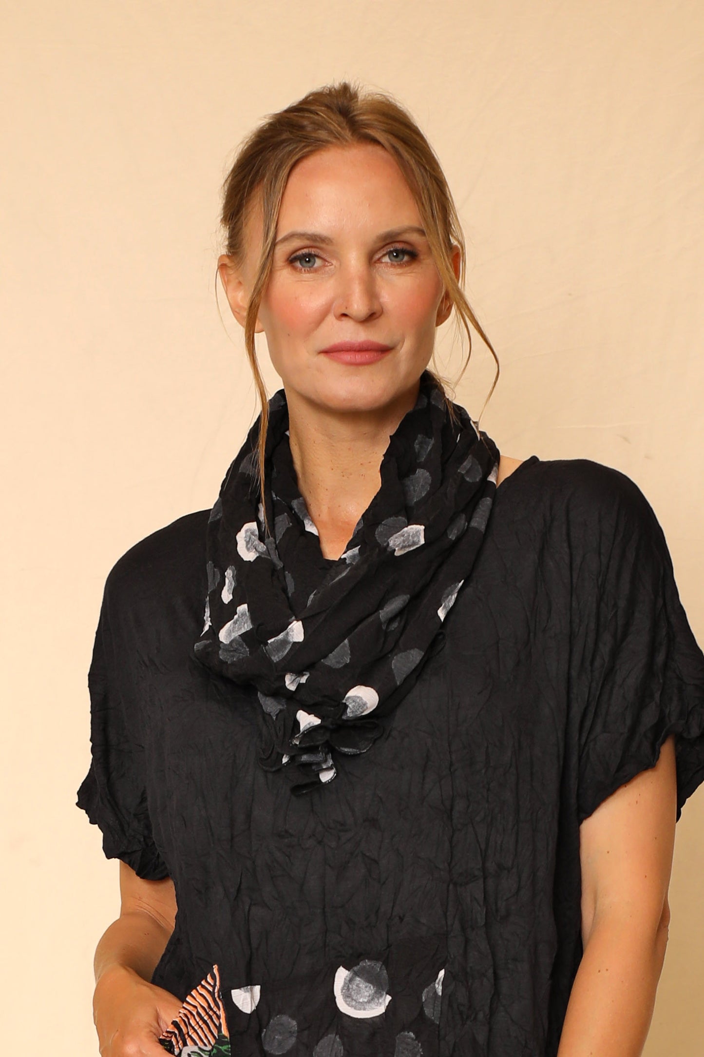 Scarf - CM9080