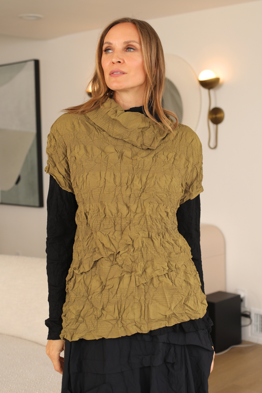 Anya Top