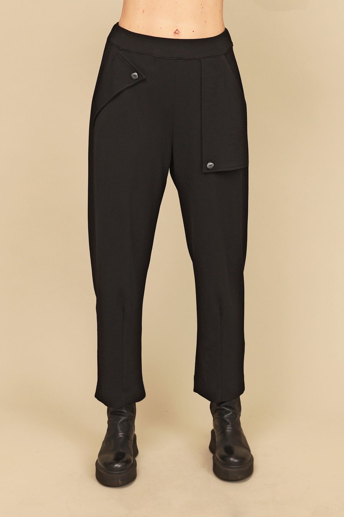 Maxine Pant