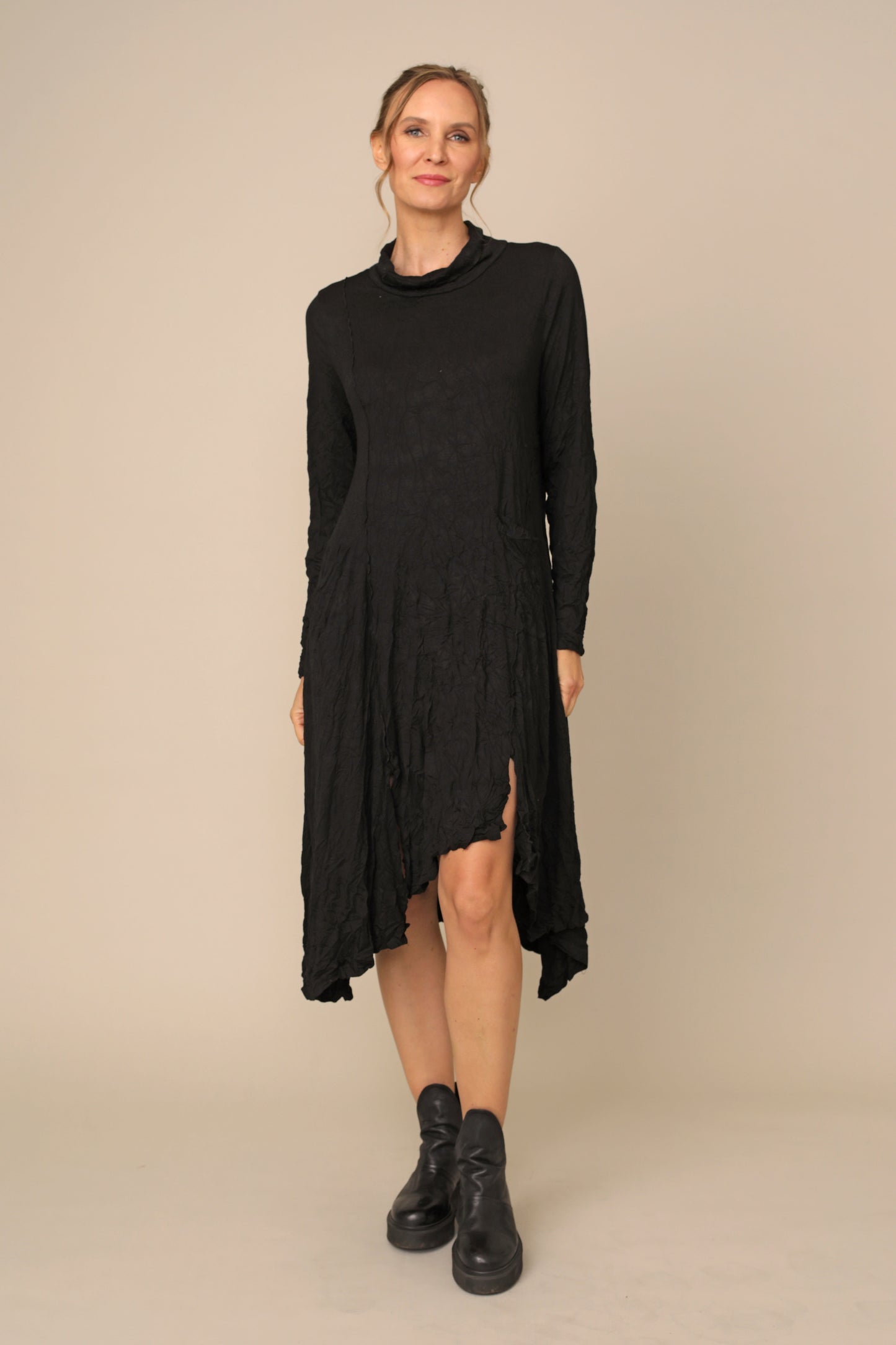 Varly Dress