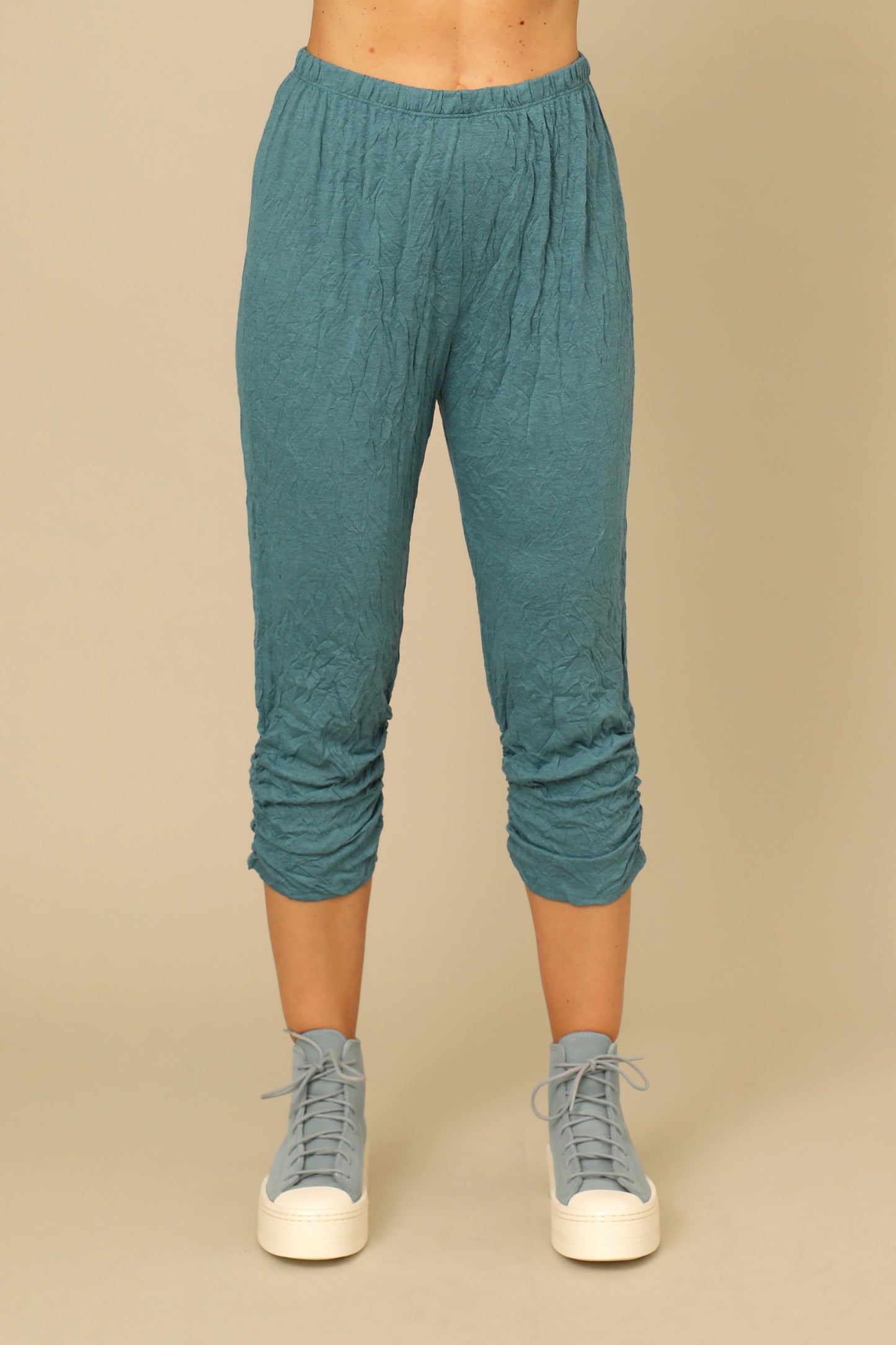 Kate Capri Pant - C38012