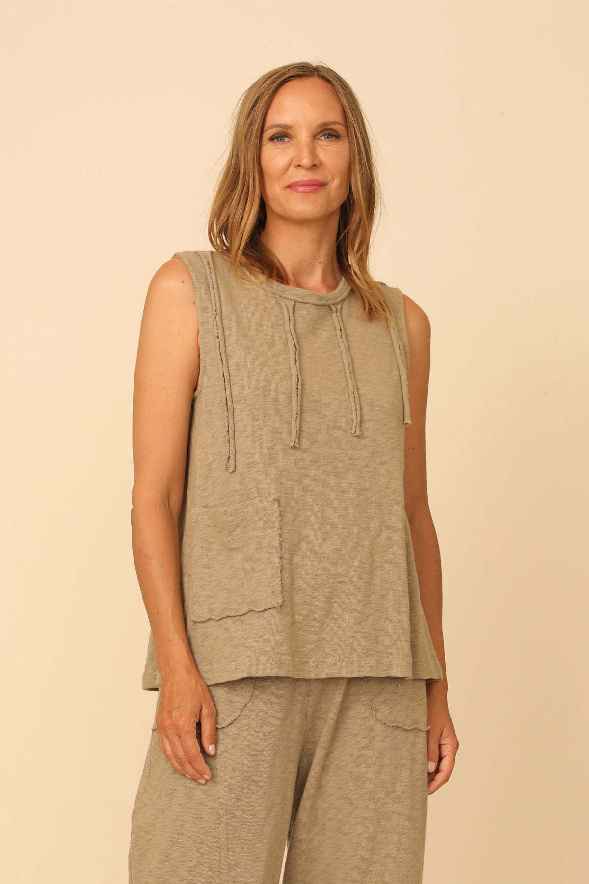 Aria Tank