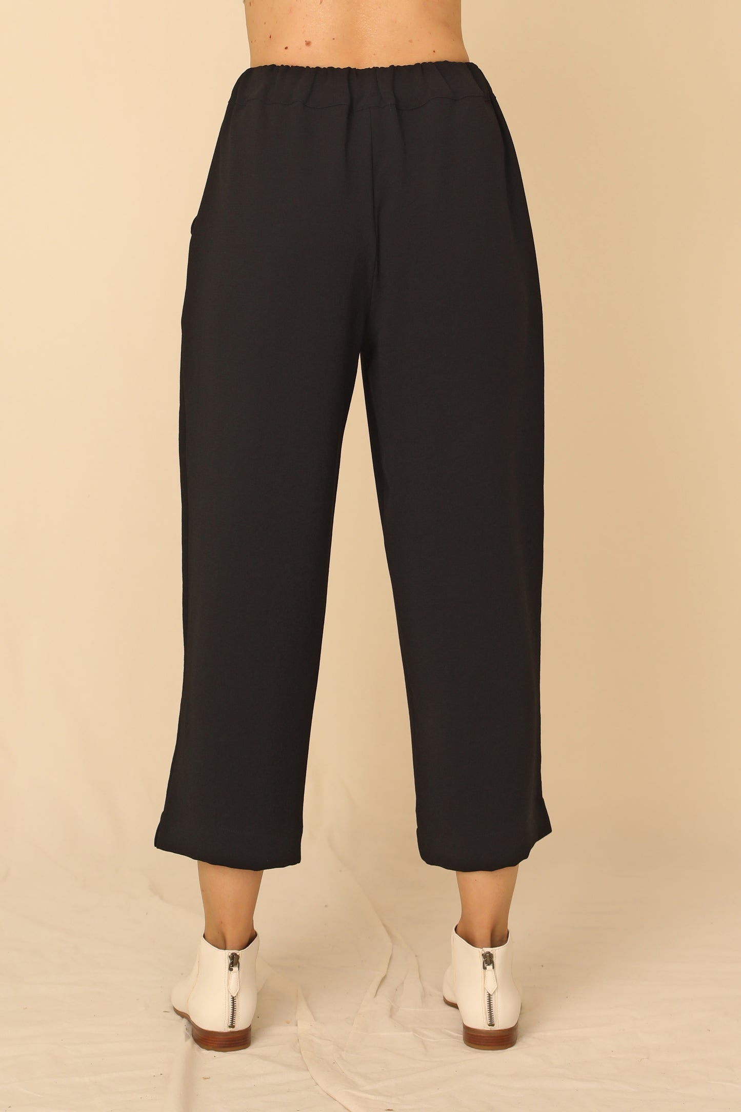 Kalissa Pant