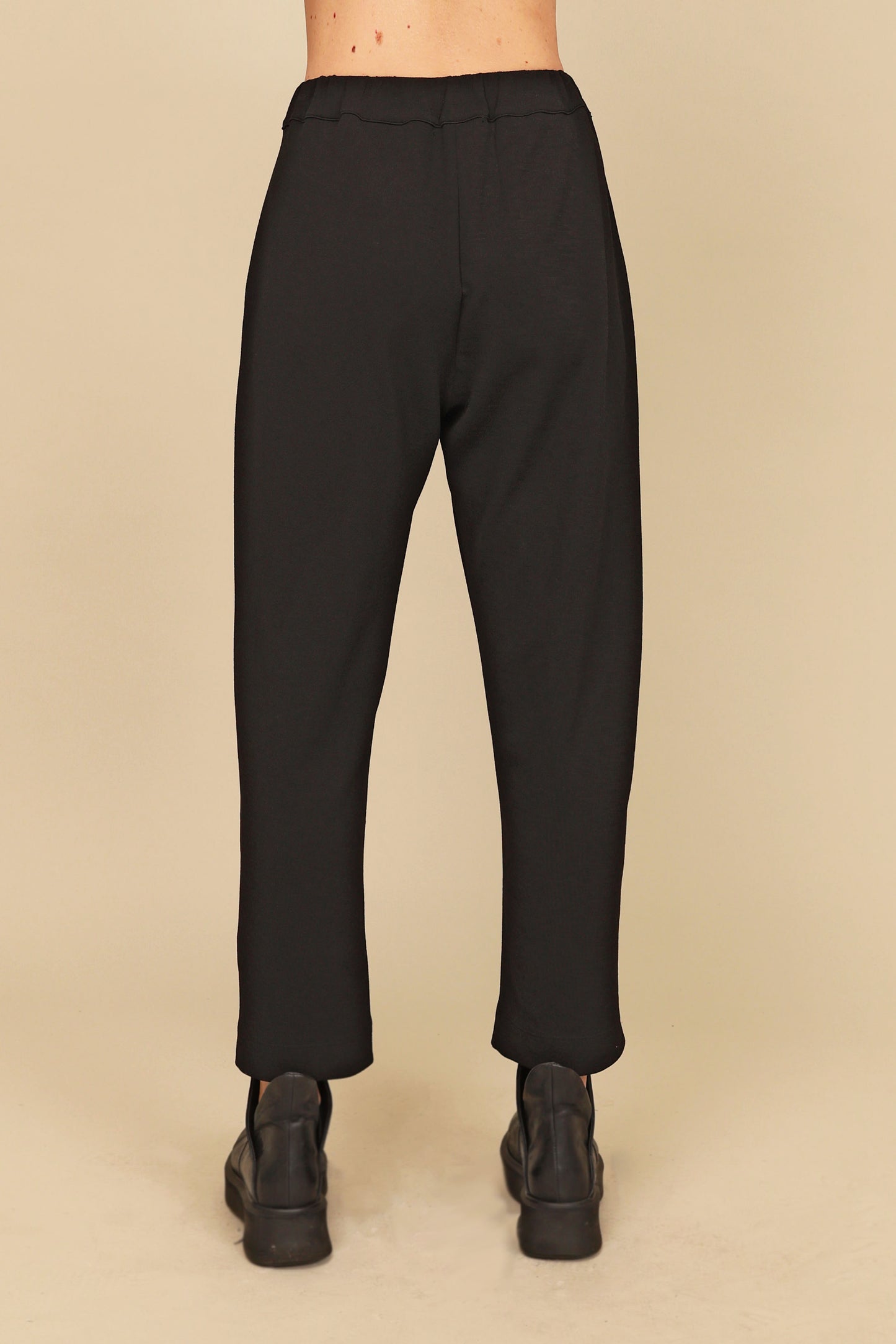 Maxine Pant