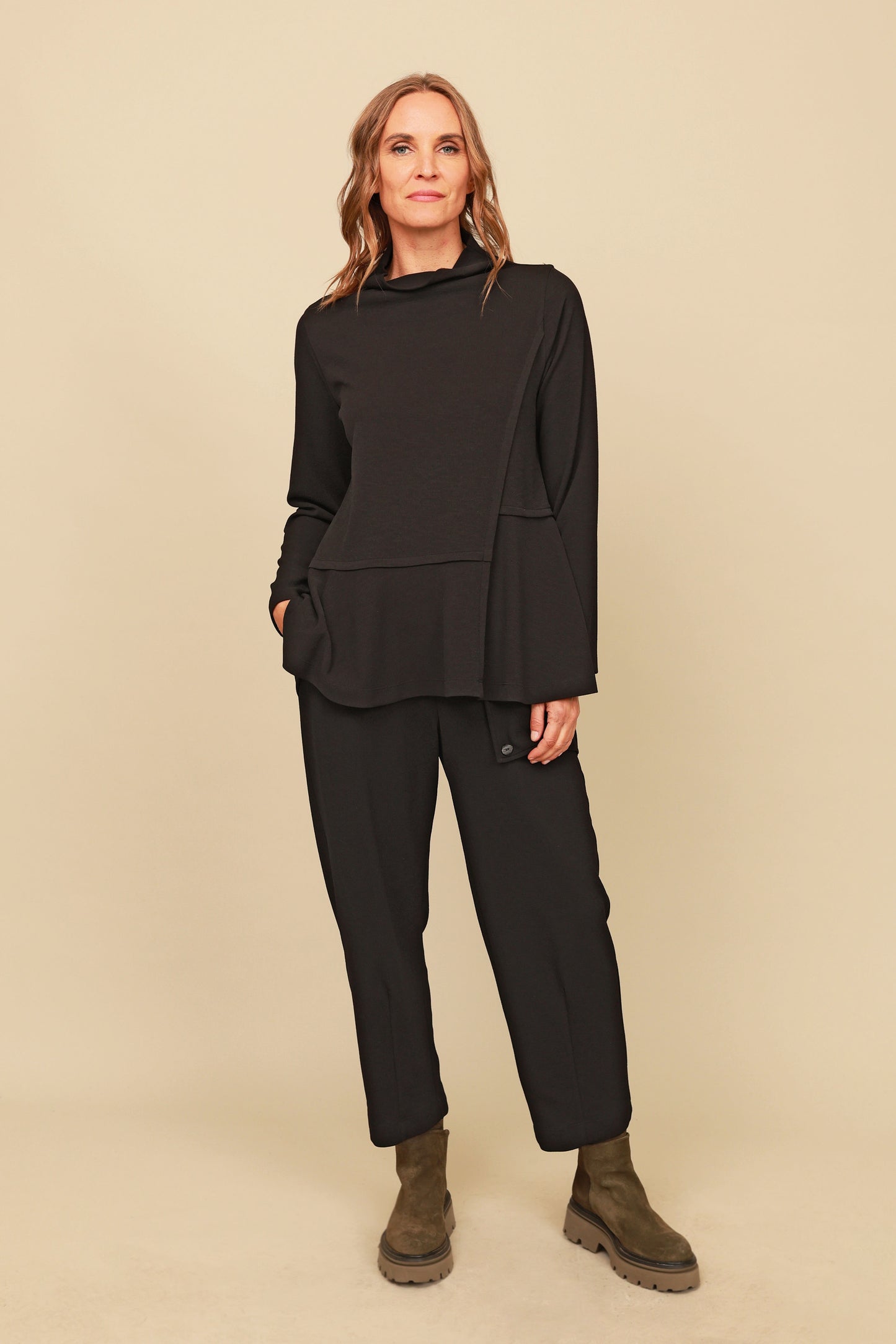 Maxine Pant